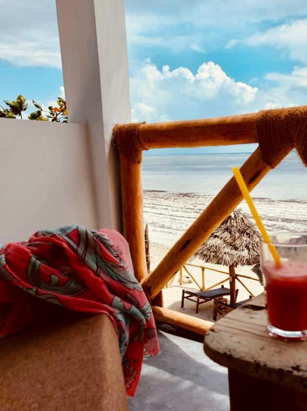 Helwas Zanzibar Beach Hotel Bwejuu Exterior photo